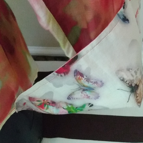 Blouse - Picture 4 of 12